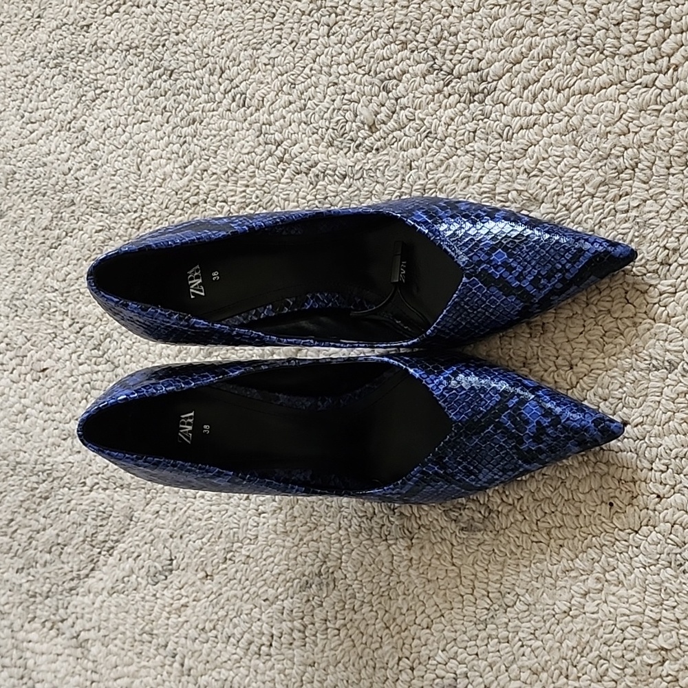 Like New Zara Snake Skin Heels